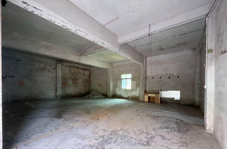 大亚湾单一层仓库厂房直租，原房东。不限制行业。