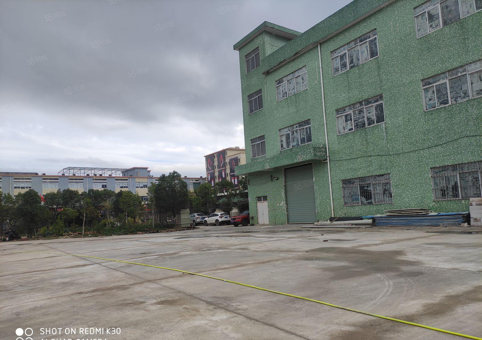 原房东按实际面积出租，证件齐全，独门独院。