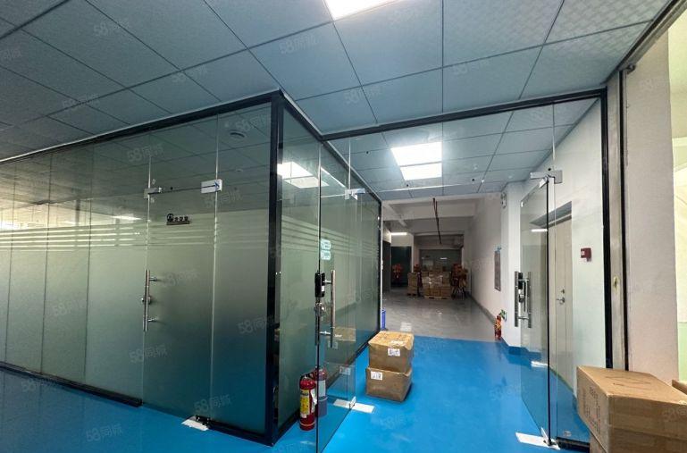 十块!大亚湾新出原房东现成装修800平楼上厂房低价出租空地大