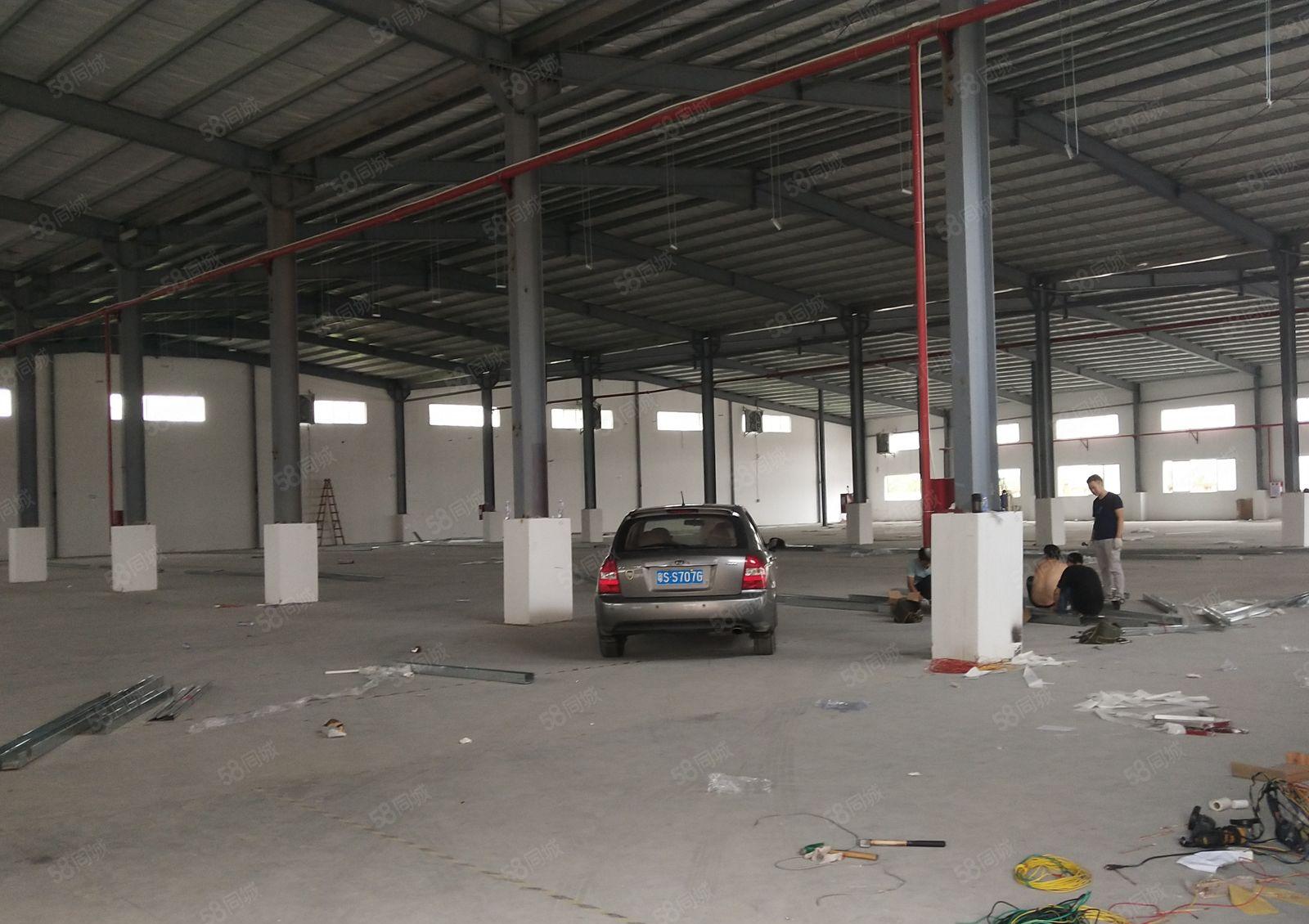 独院单一层厂房5200平方出租，宿舍800平，空地超大！