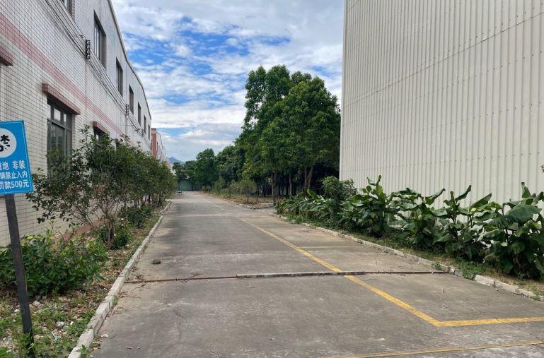 石湾镇滴水9米厂房出租带现成行车水电