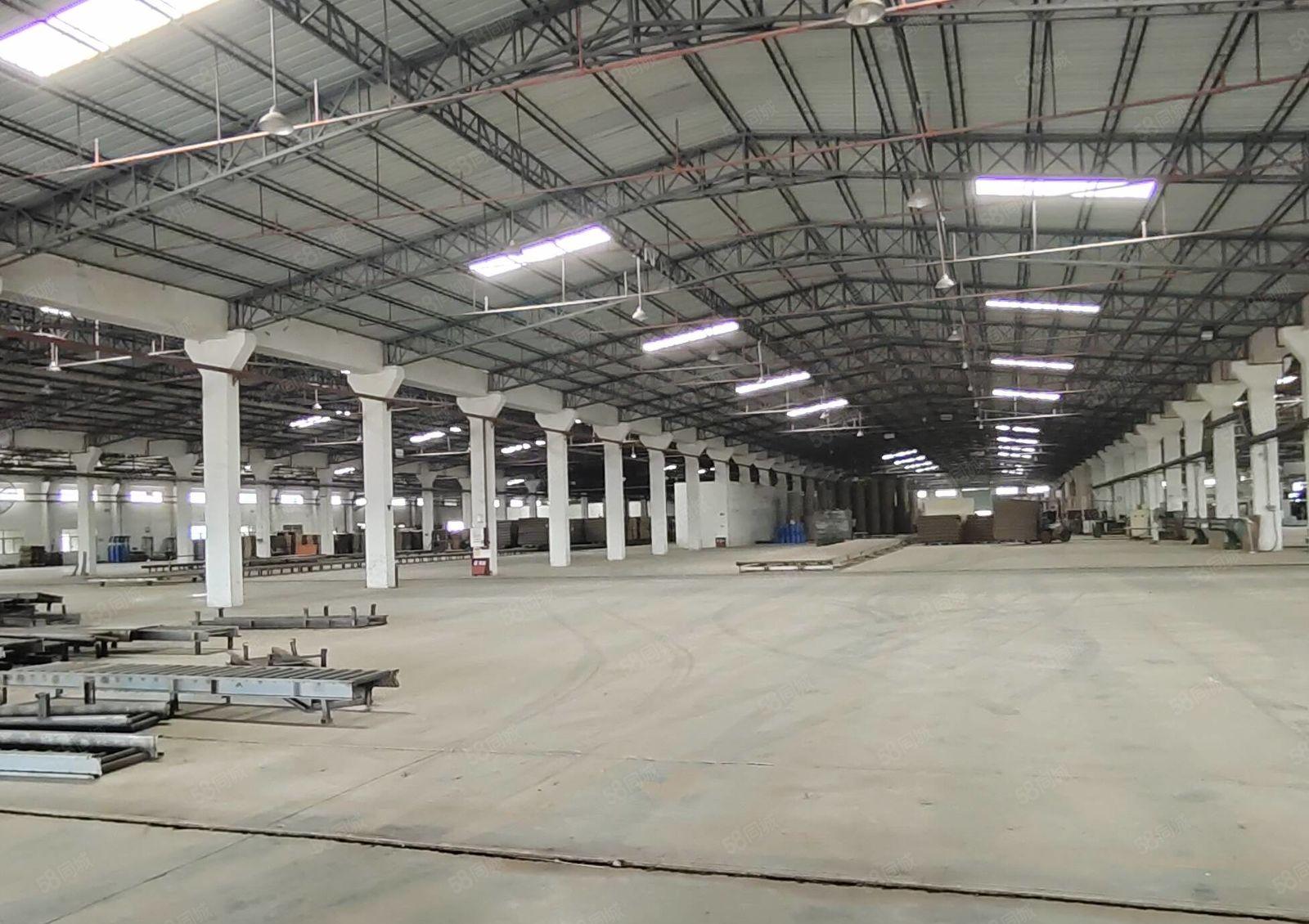 博罗独门独院单一层厂房2万平，卸货平台消防喷淋空地超大