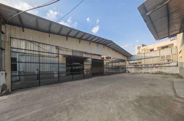 新出独院单一层2700平，独立变压器 空地1000平