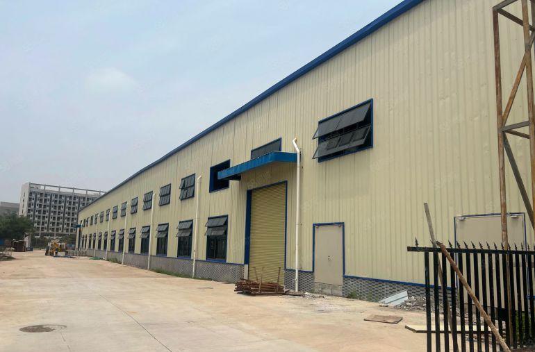 重工业厂房国道附近高速路口原房东