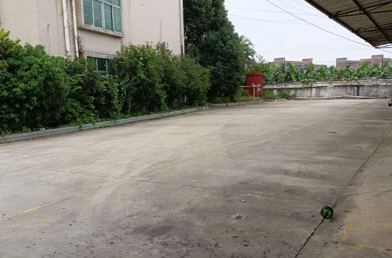 工业园区原房东独院，花园式厂房，独立办公室，可办环评，可分租