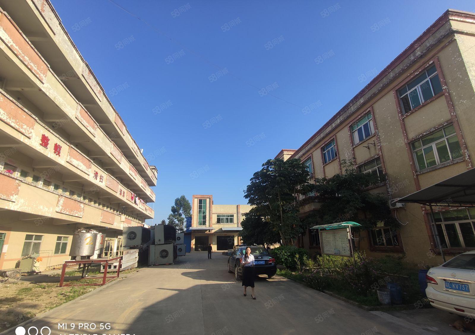 石湾镇新出独院厂房出租，两层厂房加单一层10500平方。