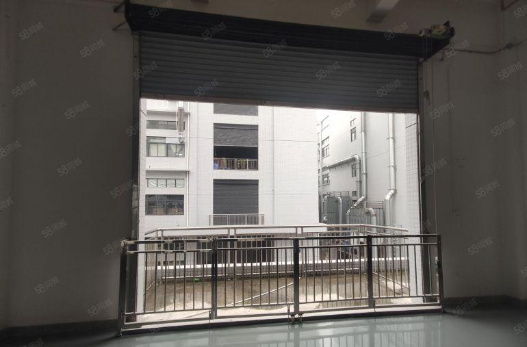 石湾全新工业园新出二楼单层面积4300平方，全新地坪漆出租。