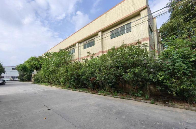 石湾花园式独院厂房出租2680方，豪华装修，证件齐全可办环评