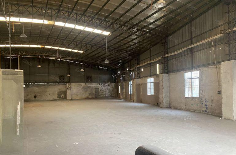 急租，石湾本地佬新出小独院。周边没居民工业用地，适合各行各业