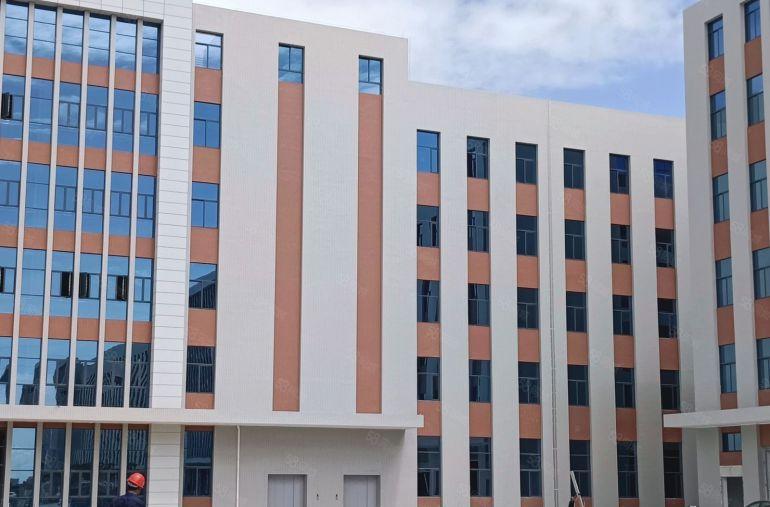 石湾镇原房东独院厂房出租 分租1000方8000方以上大空地