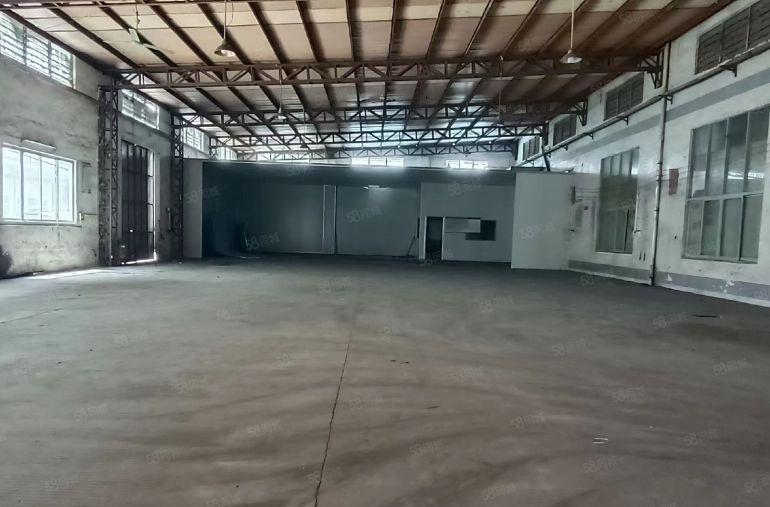 园洲镇单一层分租720平