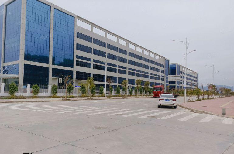 石湾原房东独院厂房仓库出租20000平，高速出口旁，可办环评