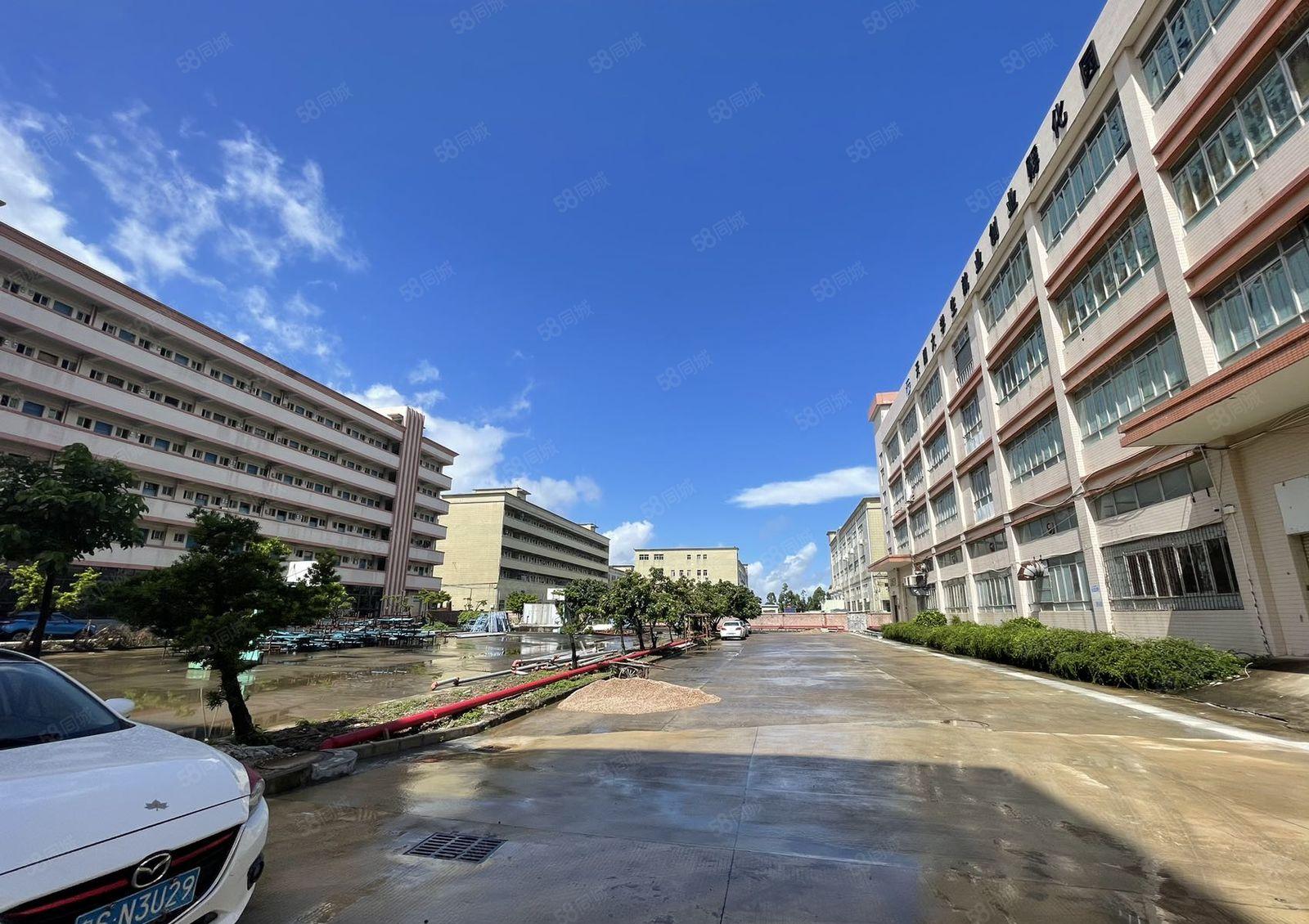 罗阳镇形象超漂亮标准独一楼5.8米高，楼上4.8米