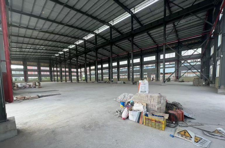 博罗县新出证件齐全形象好滴水十米带4部十吨行车国道边空地大