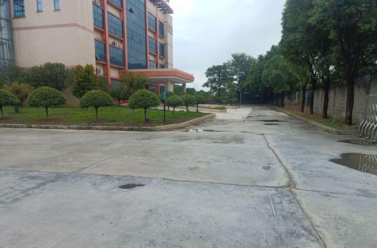 石湾镇原房东独院滴水10米单一层带行车9000平米厂房出租