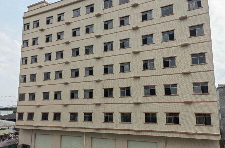 龙溪镇靠桥头独门独院标准厂房10元起租，原房东无公摊证件齐全