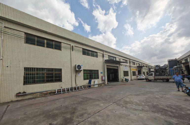 门口大路工业区内独院单一层3800平米，砖墙到顶，独立变压器