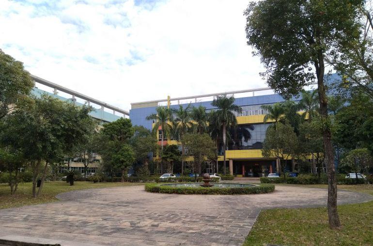 石湾科技园单一层3000平滴水10米带消防喷淋带行车厂房出租