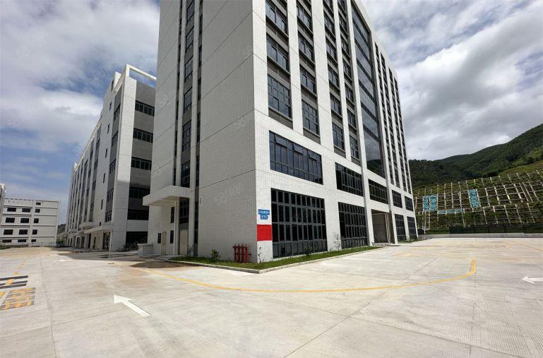 博罗厂房低价出租楼上承重2吨一楼8米高带牛角可分租五百原房东