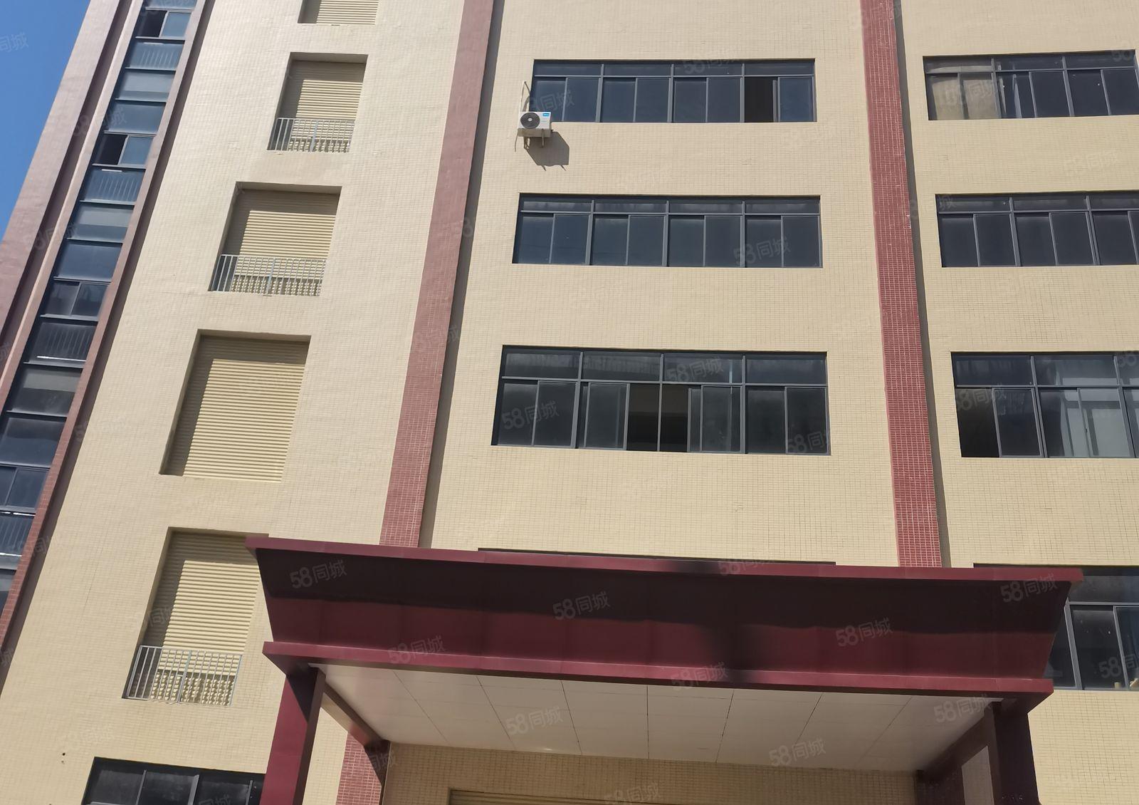 罗阳原房东楼上1000平只租10块钱水电齐全