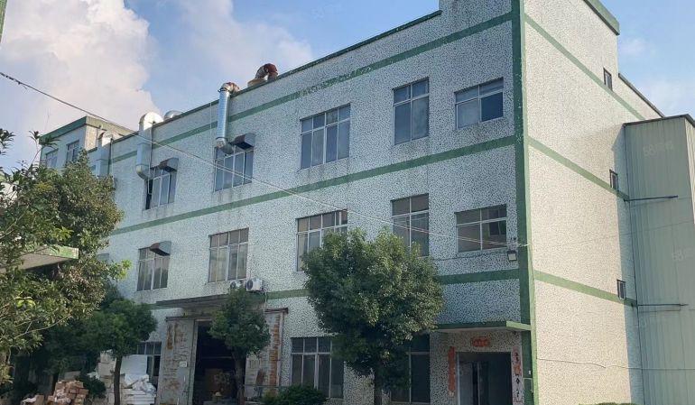 有红本砖墙到顶独院厂房空地8000全部硬化