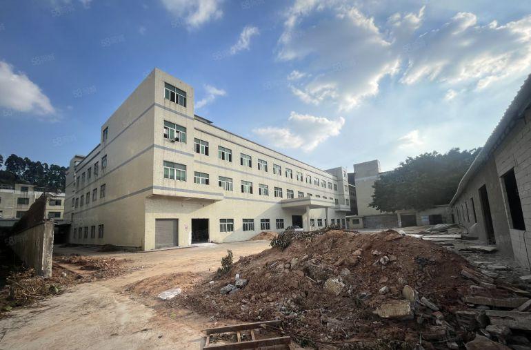 石湾原房东厂房出租独院，适合五金电子研发科技加工等行业空地大