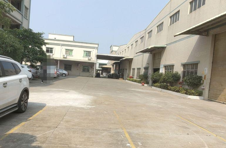 原房东独门独院单一层厂房5610平方出租，配套设施齐全