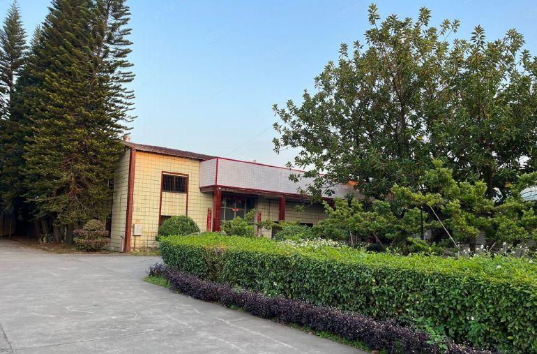 11元工业园独院原房东砖墙到顶单一层1万平方空地3千平