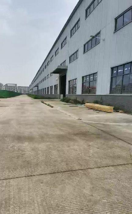 重型工业厂房，钢结构厂房，证件齐全，可装20吨行车。