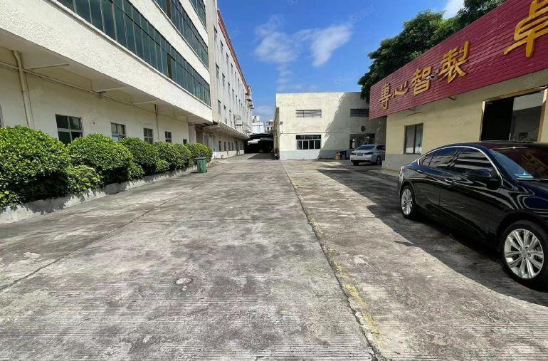 福田镇新空出独门独院标准单一层厂房出租