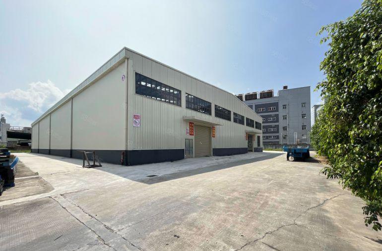 四角楼仅租11元抄底，原房东独门独院单一层，0公摊空地非常大