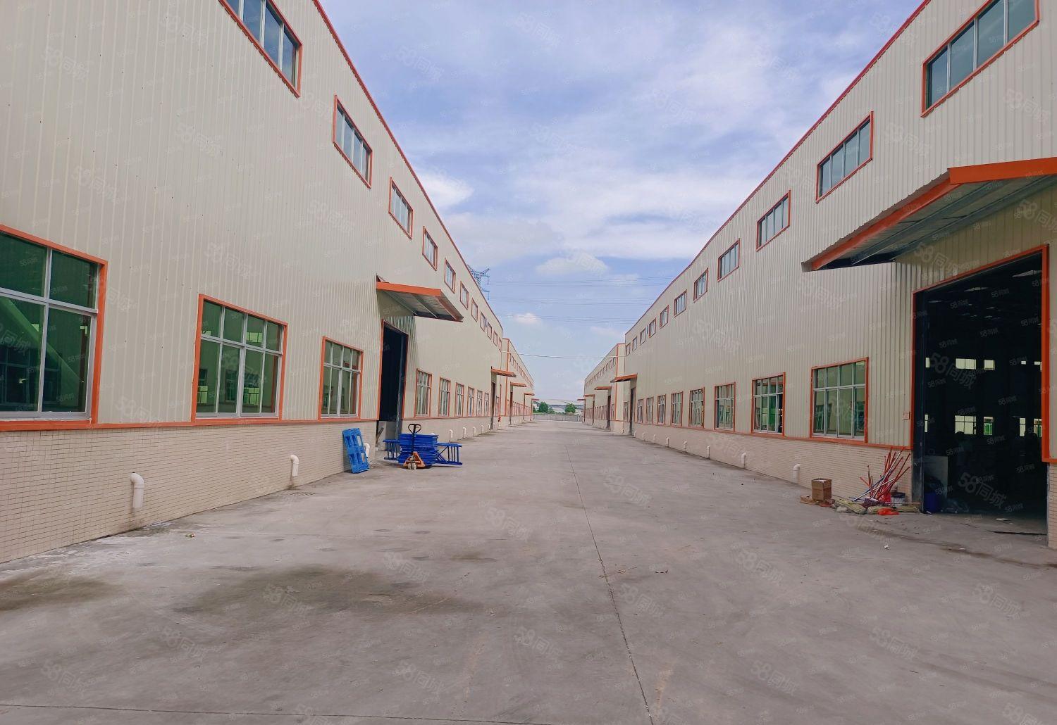 石湾镇，滴水10米高钢构21000平方出租，空地大，证件齐全