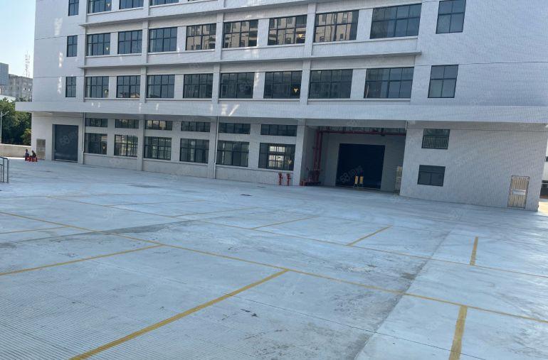 石湾镇科技园厂房二楼1500平方米精装修