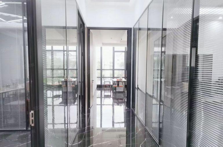 园洲新出独院，带装修，主线到位，可分租，空地大厂房仓库出租