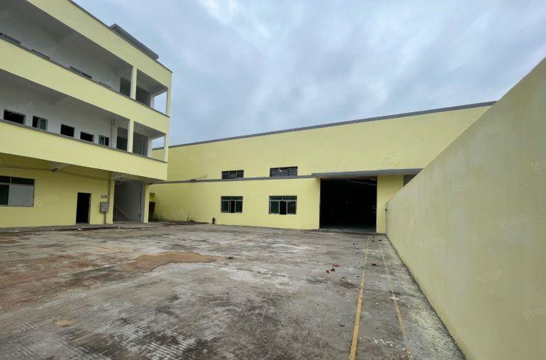 龙溪街道原房东全新砖墙到顶单一层小独院低价出租，超大空地免费