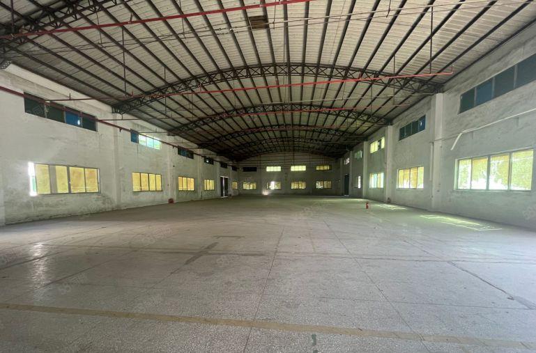 九潭新出一楼2000平钢构厂房特价出租可分租空地大挂车好掉头