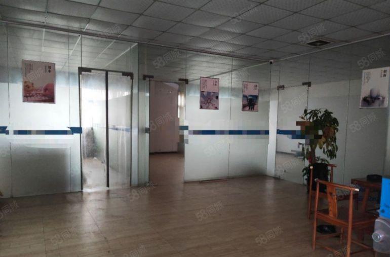 原房东独院砖墙到顶单一层2000平，现成的办公室大车非常方便