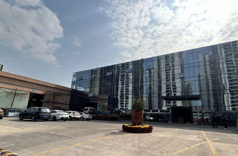 园洲新上带行车钢构独院，带现成办公室，大小好分租