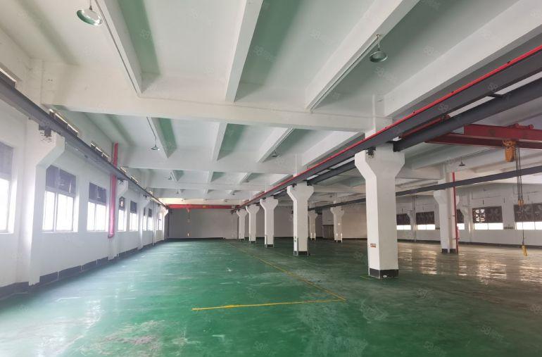 石湾镇红本厂房低价出租200平起分租，证件齐全，行业无限制