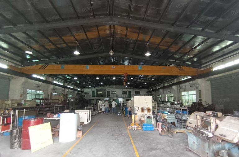 博罗县砖墙到顶原房东厂房仓库底价出租，现成航车一台，滴水七米