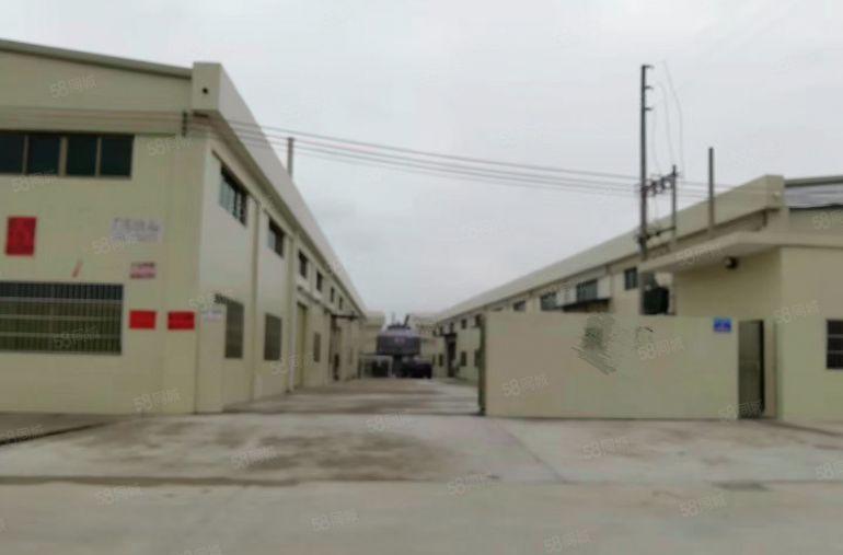 园洲独院砖墙厂房低价出租3800平方，周边无居民。证件齐全。