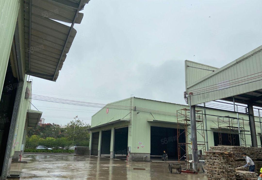 带现成石材环坪厂房出租，可排水，周围无居民，红本证件。