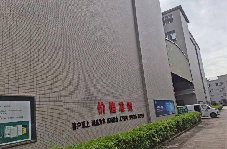 福田镇带喷油环评厂房4500平米现成环评现成喷油房拎包入驻。