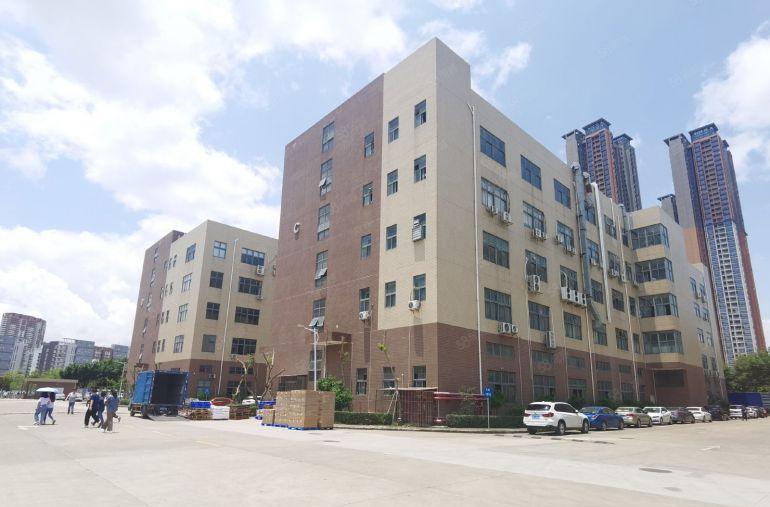 博罗园洲5000平原房东厂房仓库低价出租，200平起分租