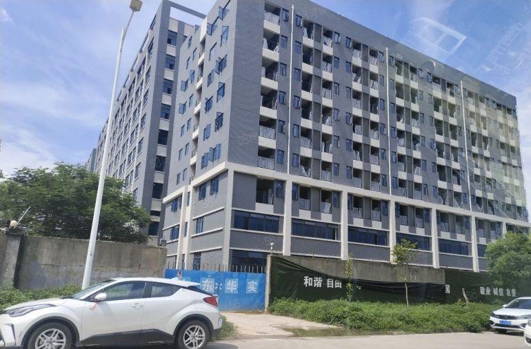 可分租36000平独院重工业标准厂房整栋出租