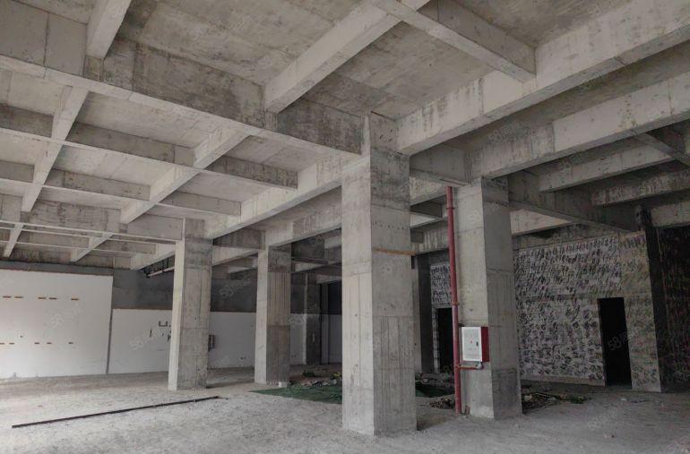 临街厂房出租600平 采光很亮 交通便利 价格可谈