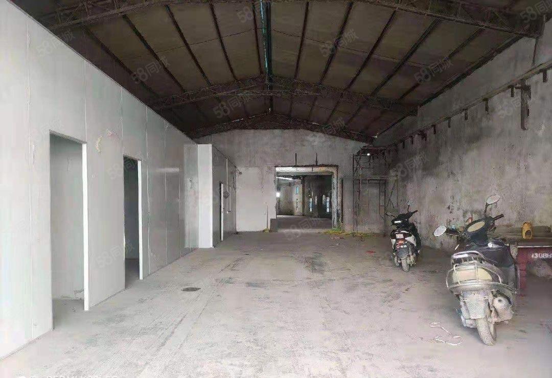 龙溪镇铺上大路边原房东独院650平方出租，独门独院价格便宜