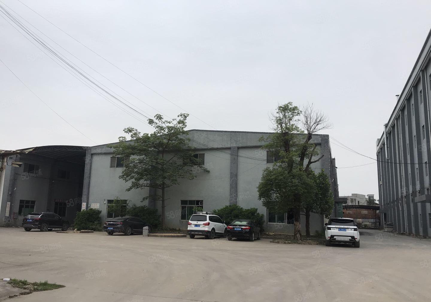 龙溪大道边厂房出租   超大空地   位置好