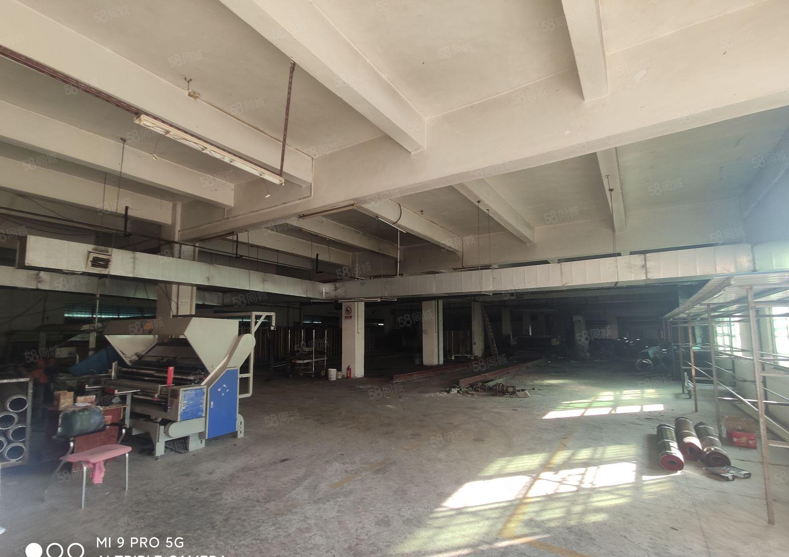 石湾镇新出独院厂房出租，两层厂房加单一层10500平方。