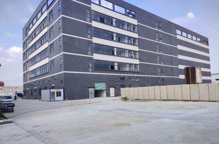 石湾工业园厂房出租一楼1900平方，现成装修证件齐全可办环评